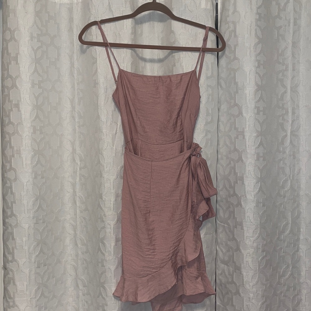 Pink Selfie Leslie dress XS